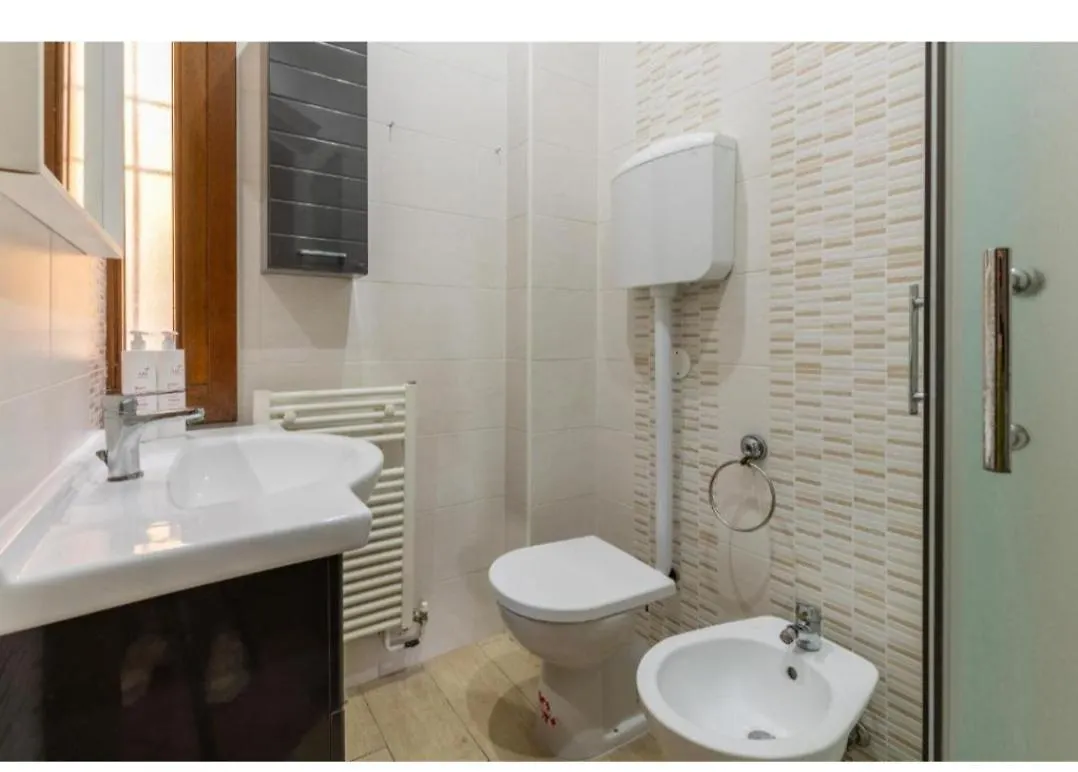 Massarenti House Sant'Orsola Apartment Bologna